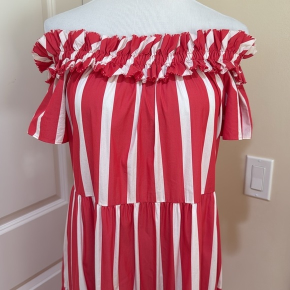 Trina Turk Cattleya Off The Shoulder Coral/White Striped Tiered Dress Size Small - Picture 3 of 10